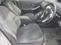 Цена авто Toyota Prius с аукционов Японии, номер кузова ZVW30, пробег 237 000, оценка 2