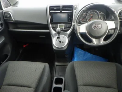 TOYOTA RACTIS