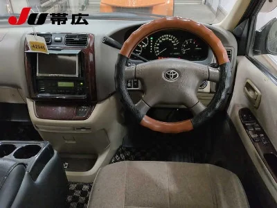 TOYOTA GRANVIA