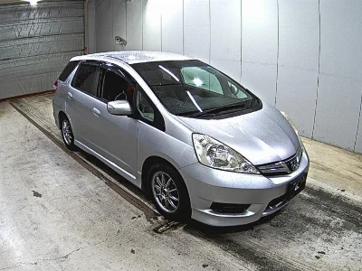 HONDA FIT SHUTTLE