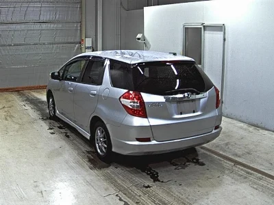 HONDA FIT SHUTTLE