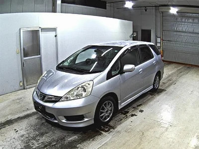 HONDA FIT SHUTTLE