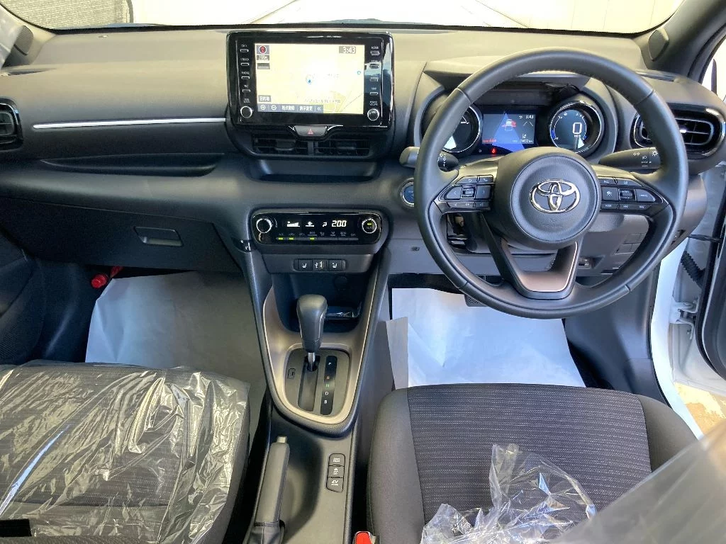 Toyota Yaris HYBRID Z, миниатюра 3