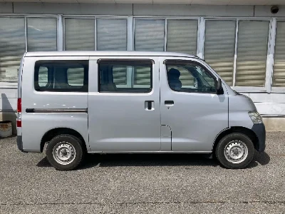 TOYOTA TOWN ACE VAN