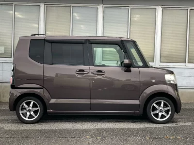 HONDA N BOX