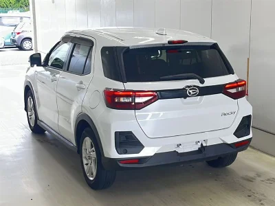 DAIHATSU ROCKY