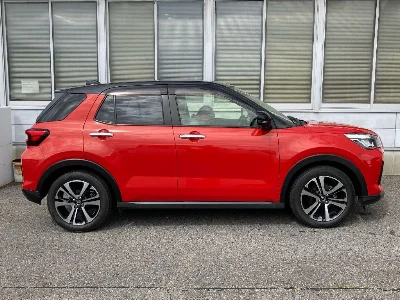 DAIHATSU ROCKY