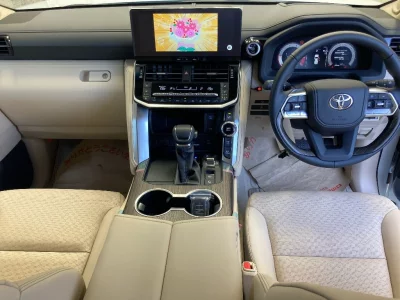 TOYOTA LAND CRUISER