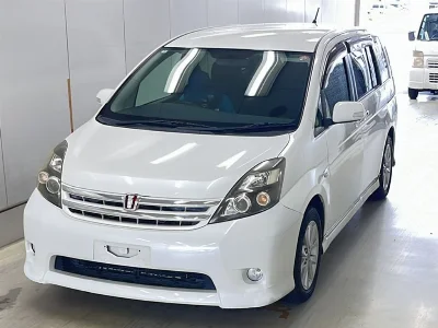 TOYOTA ISIS
