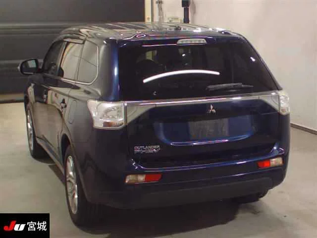 Mitsubishi Outlander 4WD PHEV G Safety Package, миниатюра 2