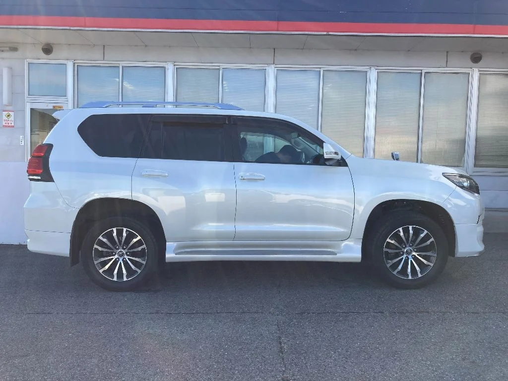 Toyota Land Cruiser Prado TX L Package, миниатюра 3