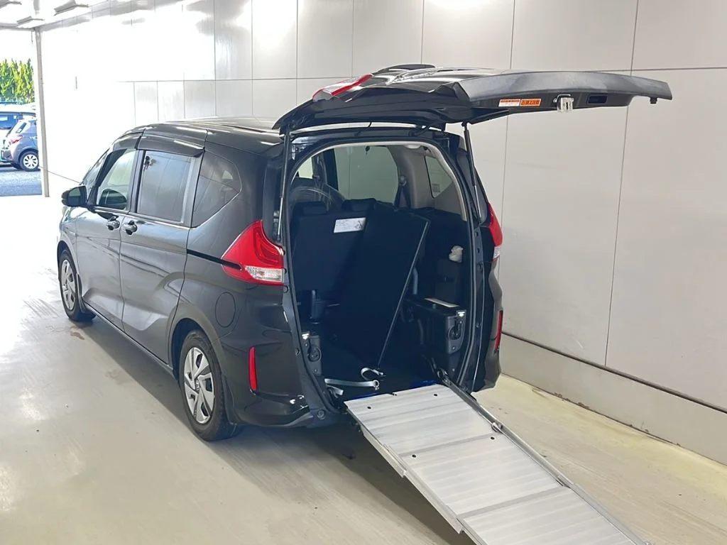 Honda Freed HYBRID GKRU MY S USE CAR, миниатюра 2
