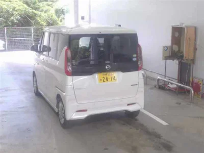 NISSAN ROOX