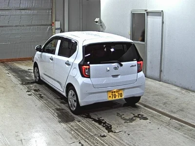 DAIHATSU MIRA E S