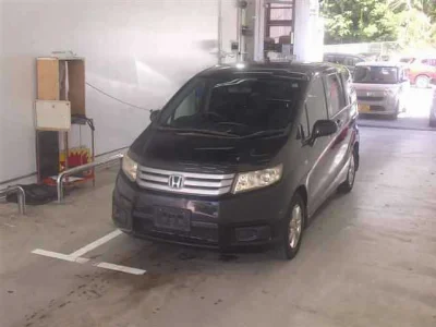 HONDA FREED SPIKE