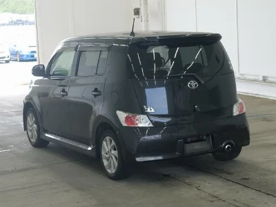 TOYOTA BB