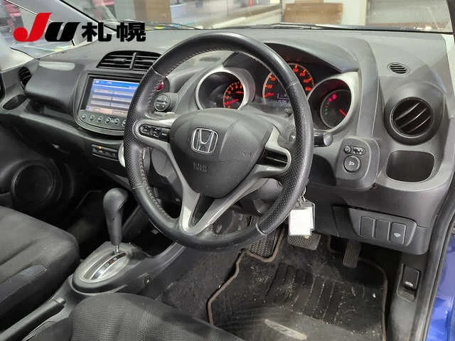 Honda Fit  с аукциона в Японии