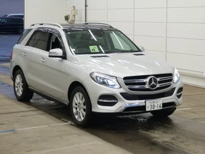 Mercedes-Benz M-class