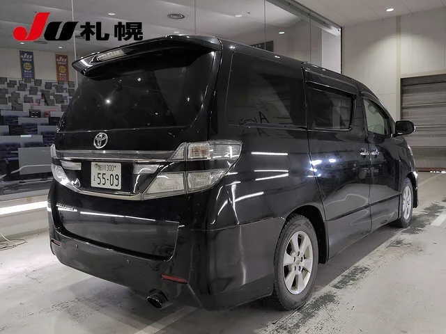 Toyota Vellfire  с аукциона в Японии