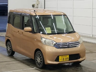 NISSAN DAYZ ROOX
