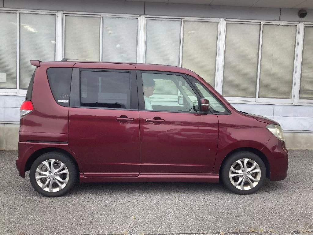 Suzuki Solio, миниатюра 3