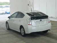 Цена авто Toyota Prius с аукционов Японии, номер кузова ZVW30, пробег 135 000, оценка 2