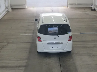 HONDA FREED SPIKE