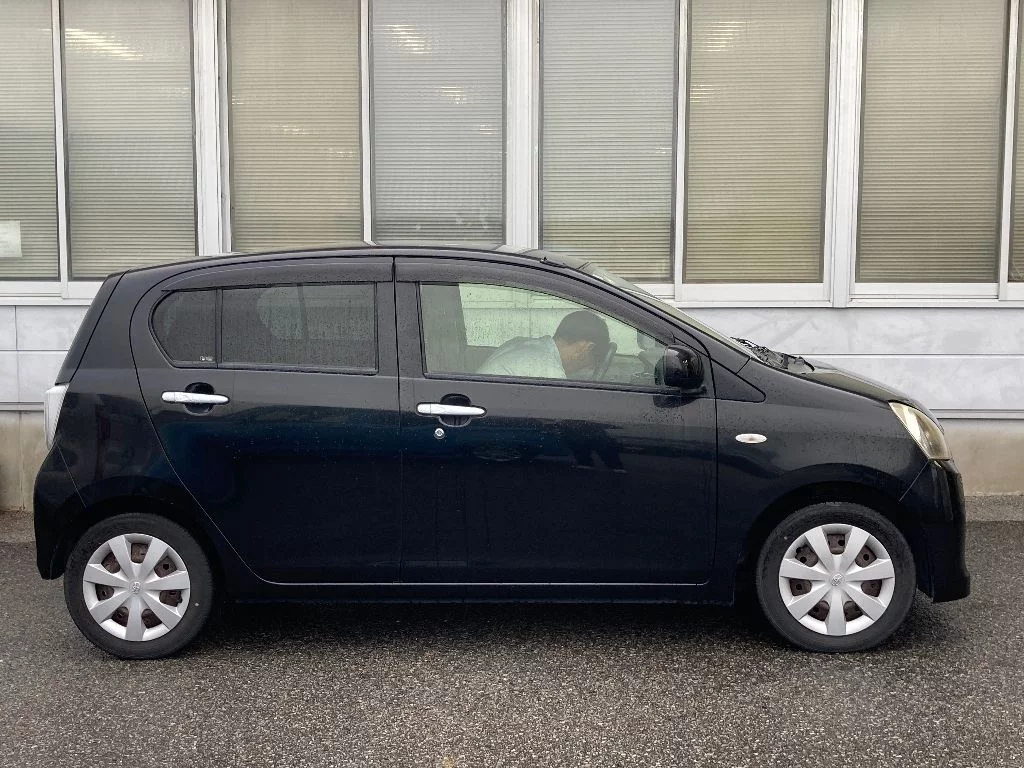 Toyota Pixis Epoch X, миниатюра 3