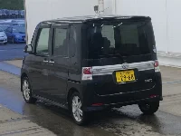 Цена авто Daihatsu Tanto с аукционов Японии, номер кузова L385S, пробег 127 000, оценка 2