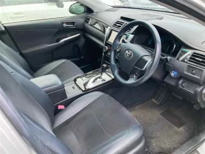 TOYOTA CAMRY