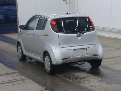 SUBARU R2