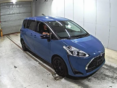 TOYOTA SIENTA