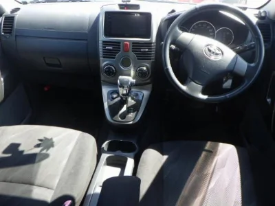 TOYOTA RUSH