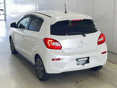 MITSUBISHI MIRAGE