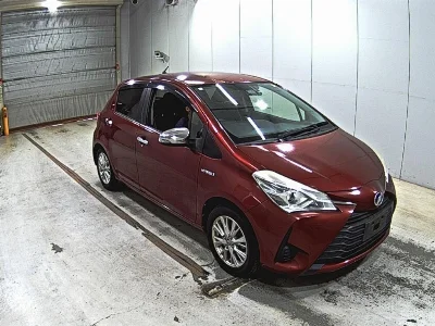 TOYOTA VITZ