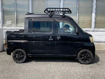 DAIHATSU HIJET VAN