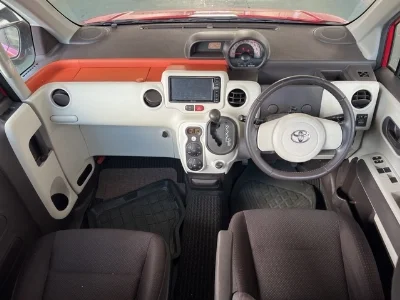 TOYOTA SPADE