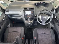 Цена авто Nissan Serena с аукционов Японии, номер кузова HFC26, пробег 92 000, оценка 8