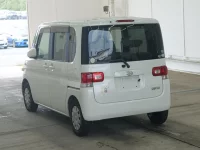Цена авто Daihatsu Tanto с аукционов Японии, номер кузова L375S, пробег 78 000, оценка 8