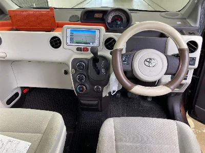 TOYOTA SPADE