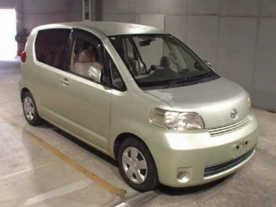 TOYOTA PORTE