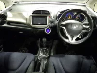 Цена авто Honda Fit с аукционов Японии, номер кузова GP1, пробег 143 000, оценка 4