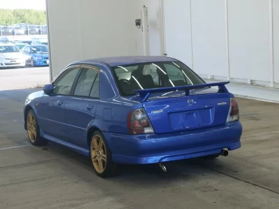 MAZDA FAMILIA