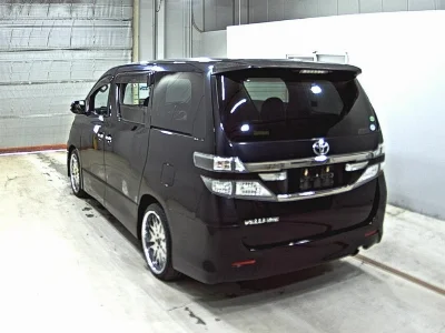 TOYOTA VELLFIRE