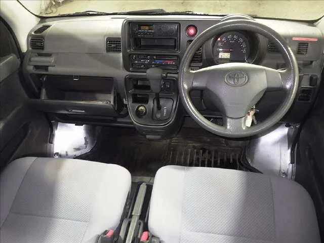 Toyota Pixis Van, миниатюра 3