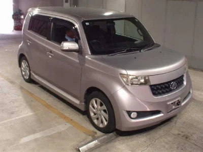 TOYOTA BB