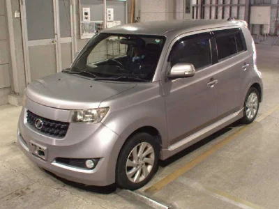 TOYOTA BB