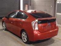 Цена авто Toyota Prius с аукционов Японии, номер кузова ZVW30, пробег 185 000, оценка 2