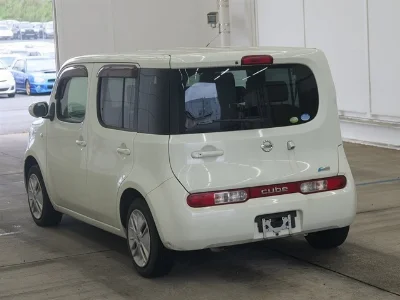 NISSAN CUBE