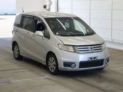 HONDA FREED SPIKE